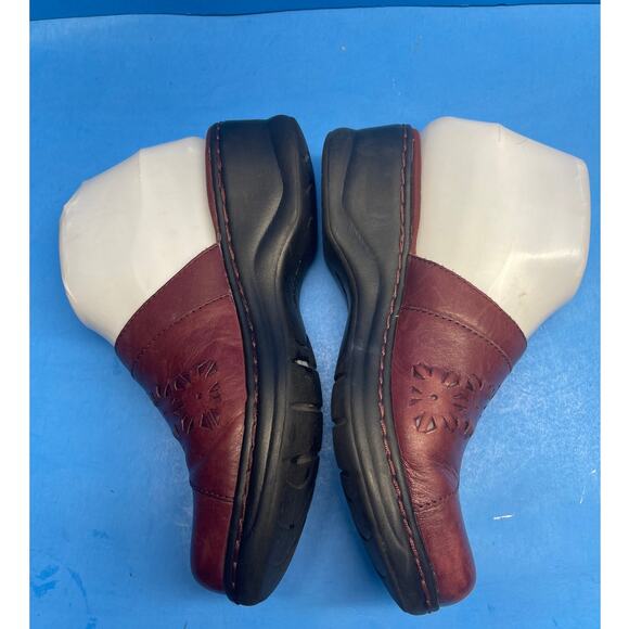 Clarks Bendables Slides Womens Size 6 M Burgundy Leather Slip-Ons Mules Clogs - Picture 4 of 11